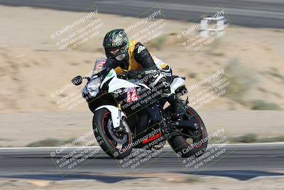 media/Nov-16-2025-Race Pace (Sun) [[8c5fa54630]]/Non Verified Riders (1st 20 Minutes)/2-Turn 10 (1010am)/